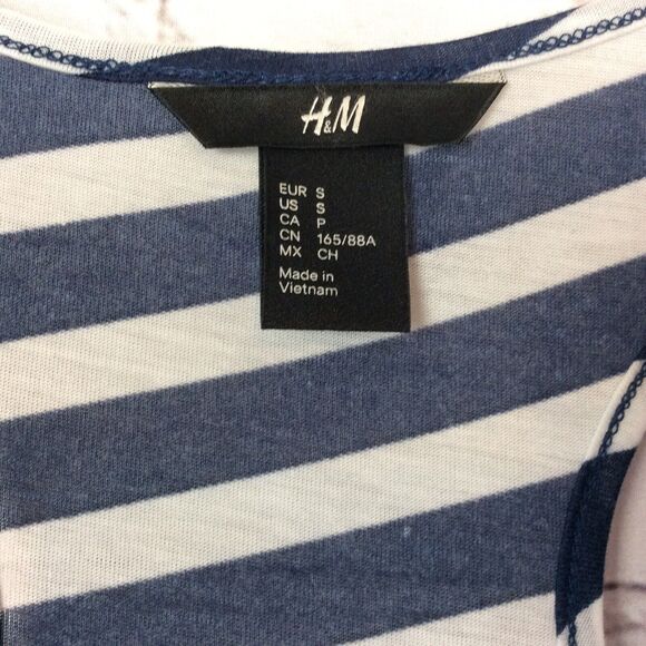 H&M Womens Sz S Tank Top Racerback Blue & White Geometric Print Handkerchief Hem - Picture 2 of 6